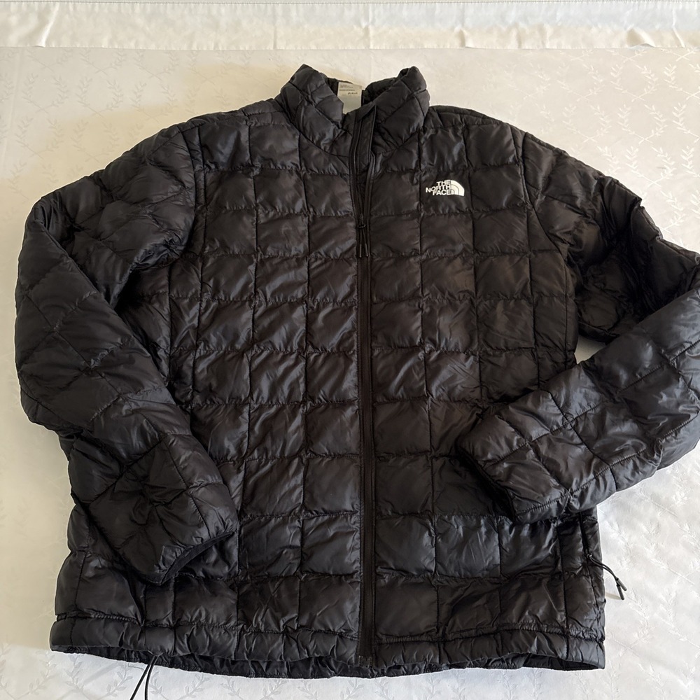 North Face Thermoball Jacket Mens Large Black Quilted Puffer Zip Insulated MINT